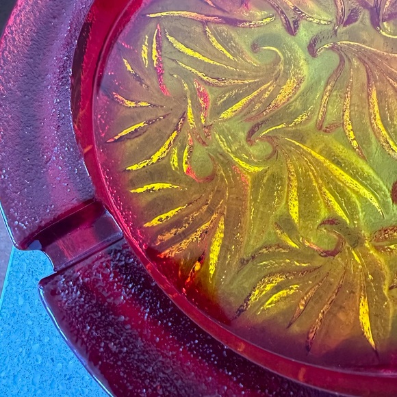 L.E. Smith Sand Scroll #6500 Amberina Glass 10” Ashtray Dish Catchall - Picture 5 of 11